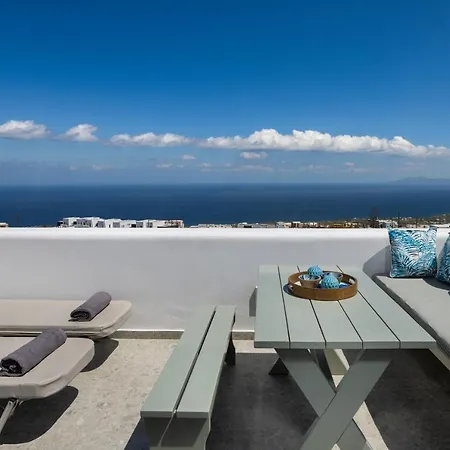 Apartahotel Seven Imerovigli (Santorini)
