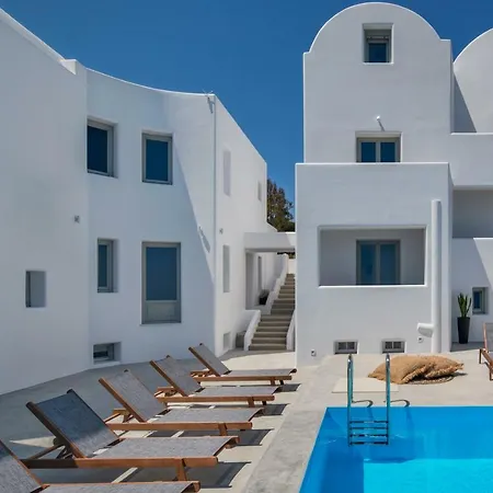Seven * Imerovigli (Santorini)